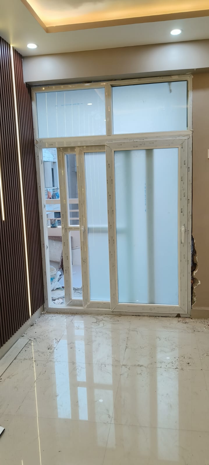 Modern Aluminium Partition