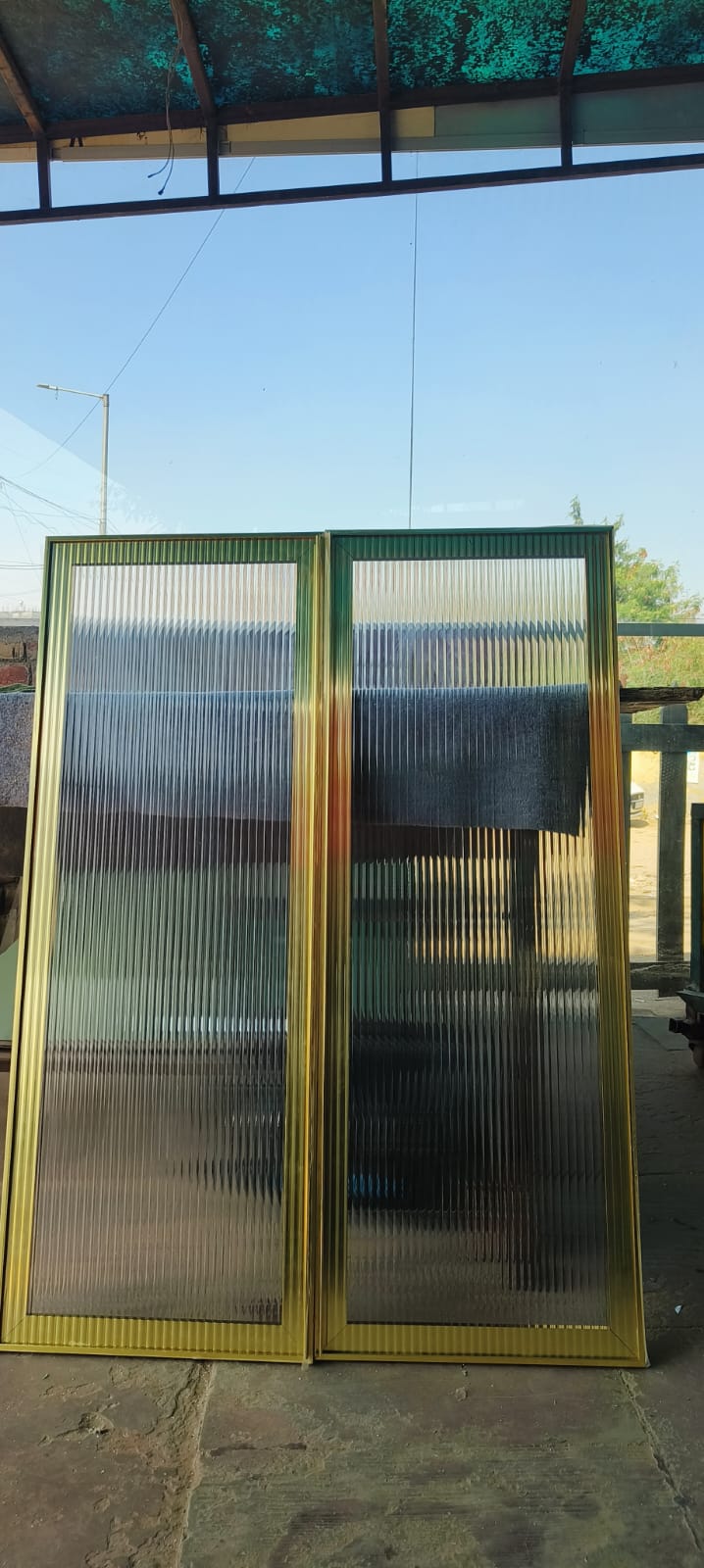 Modern Profile Palle