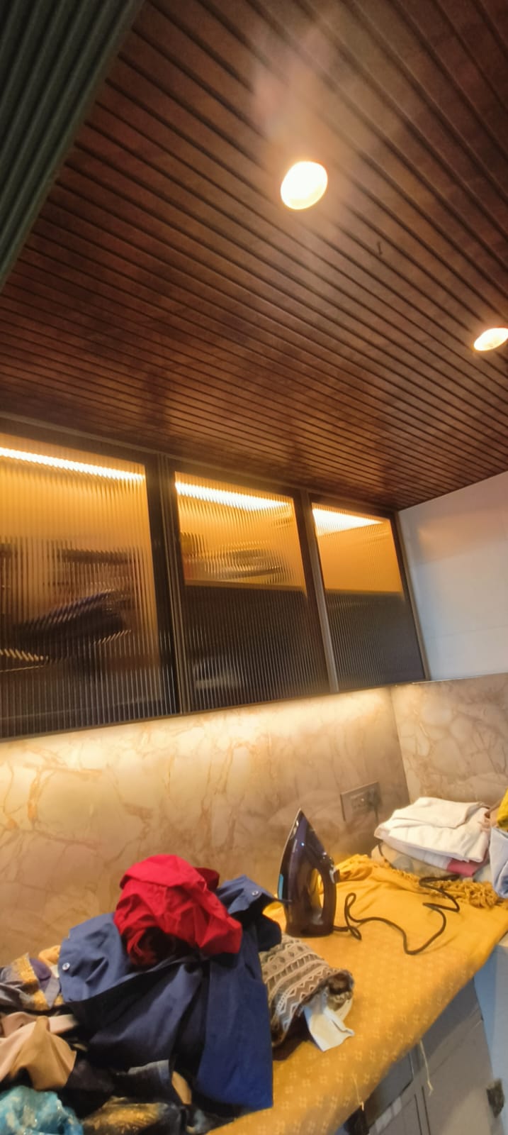 Profile Glass Panel