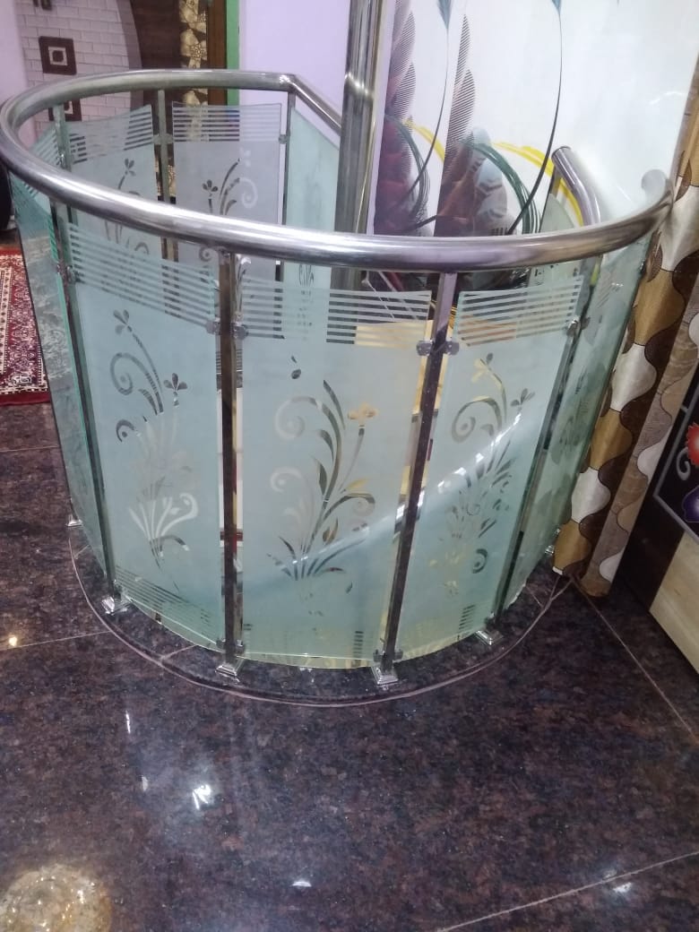 SS Railing with Glass